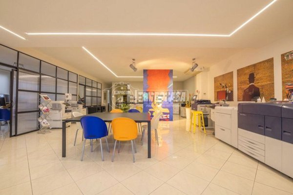 locale di sgombero in affitto a Montecosaro in zona Borgo Stazione