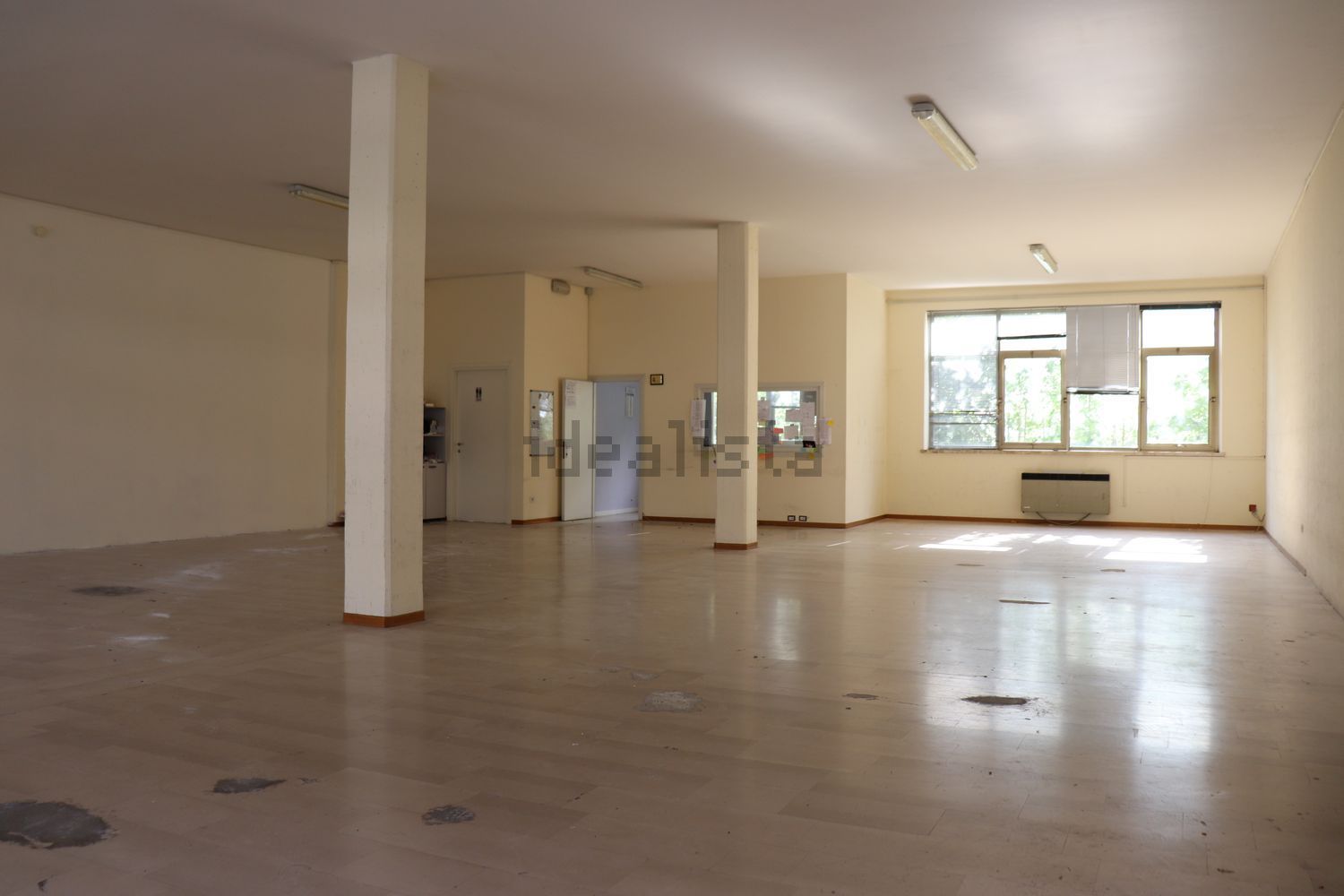 ufficio in affitto a Monte San Giusto