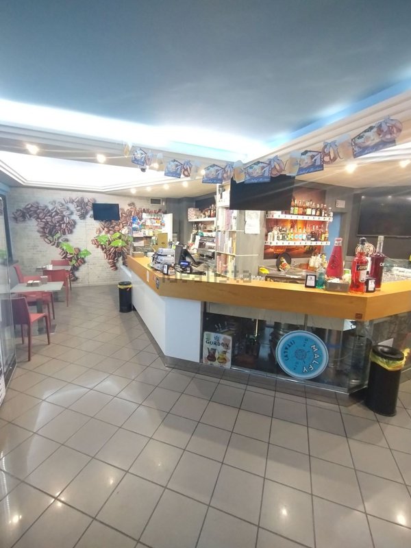 negozio in affitto a Monte San Giusto