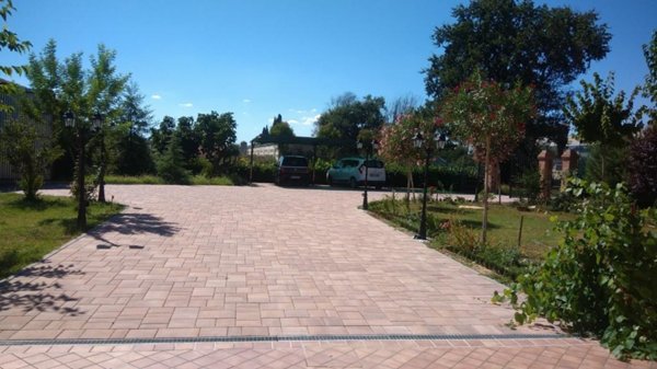 appartamento in affitto a Morrovalle in zona Trodica