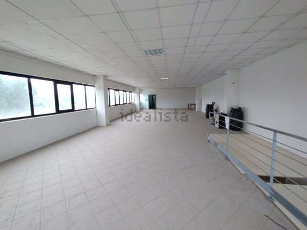 ufficio in affitto a Morrovalle