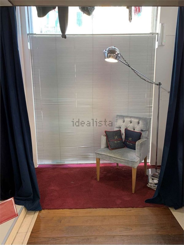 locale commerciale in affitto a Porto Recanati
