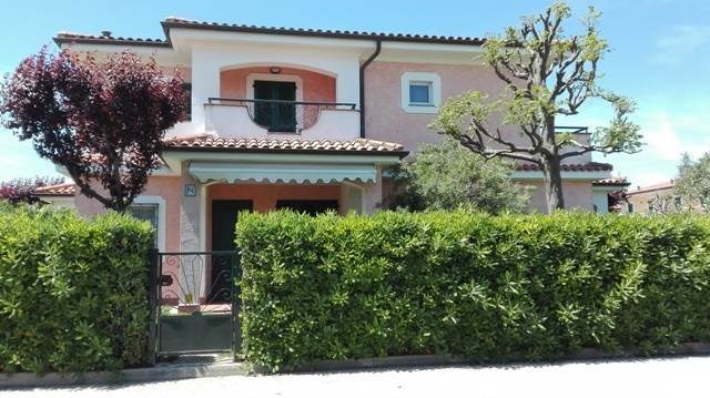 casa indipendente in affitto a Porto Recanati