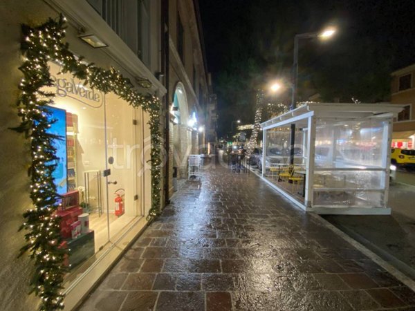 negozio in affitto a Porto Recanati
