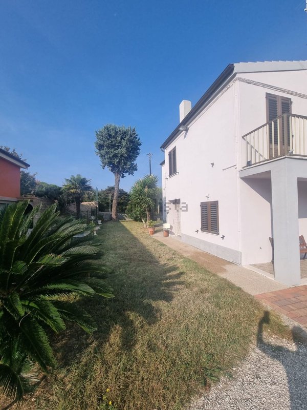 appartamento in affitto a Potenza Picena in zona San Girio
