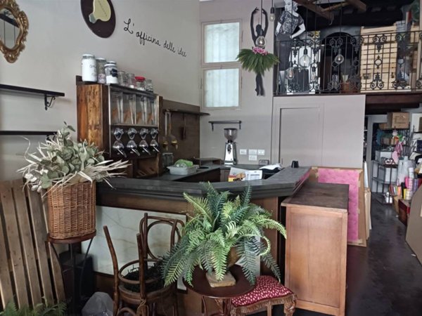 negozio in affitto a San Severino Marche