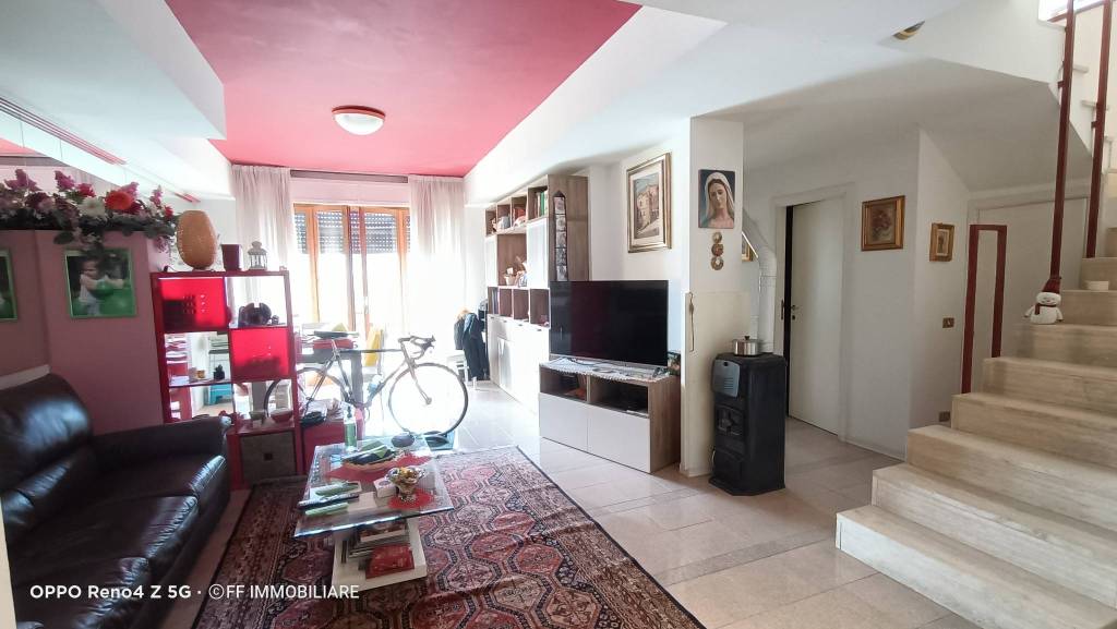 appartamento in affitto a Sarnano