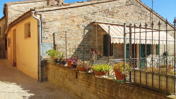 appartamento in affitto a Treia