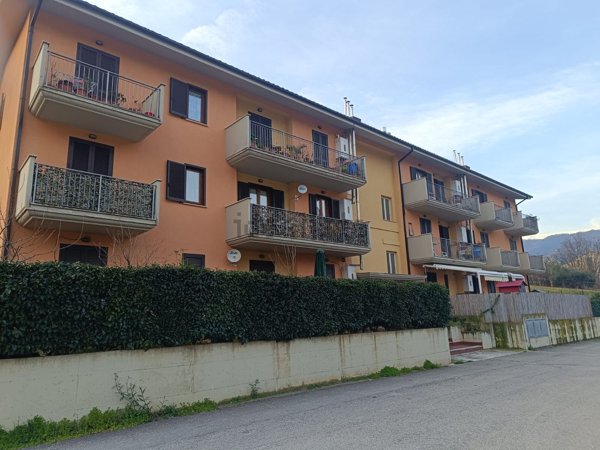 appartamento in affitto ad Acquasanta Terme in zona Paggese