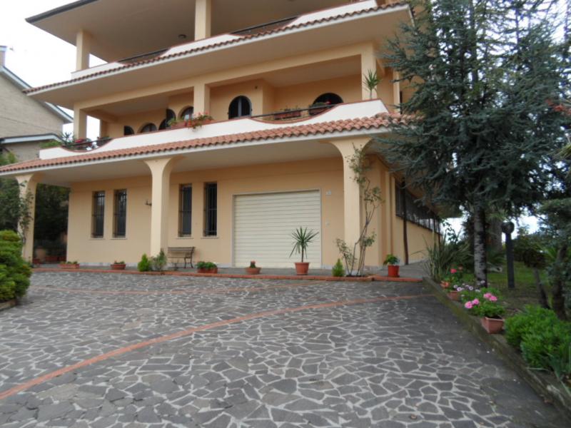 locale commerciale in affitto ad Acquaviva Picena