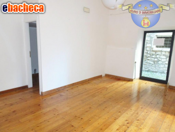 locale commerciale in affitto ad Ascoli Piceno in zona Centro Storico