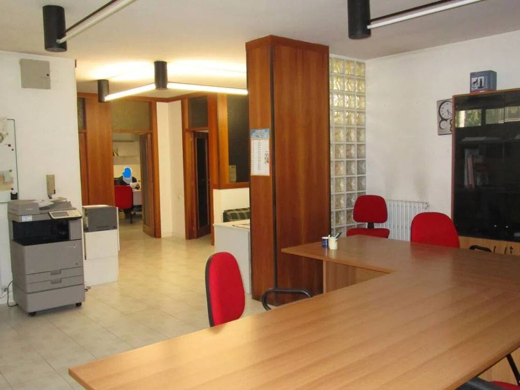 ufficio in affitto ad Ascoli Piceno