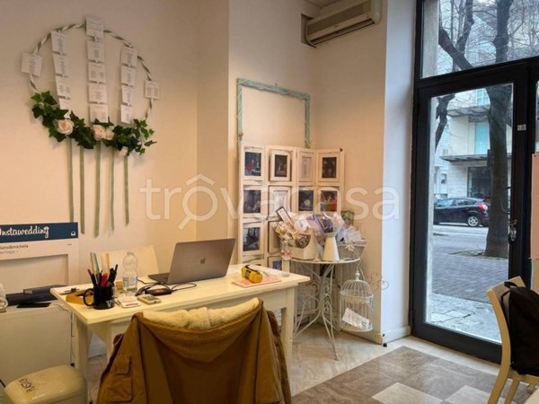 negozio in affitto ad Ascoli Piceno