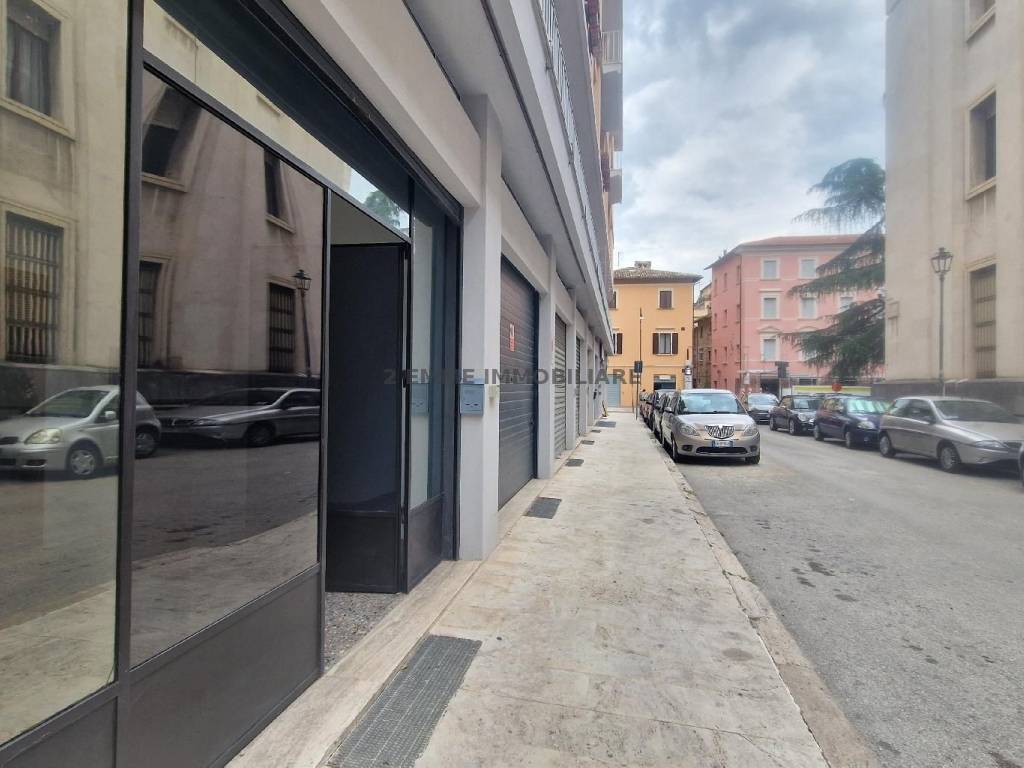ufficio in affitto ad Ascoli Piceno in zona Centro Storico