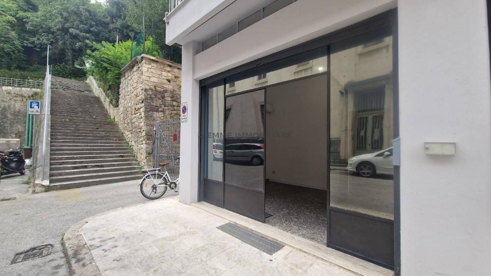 ufficio in affitto ad Ascoli Piceno in zona Centro Storico