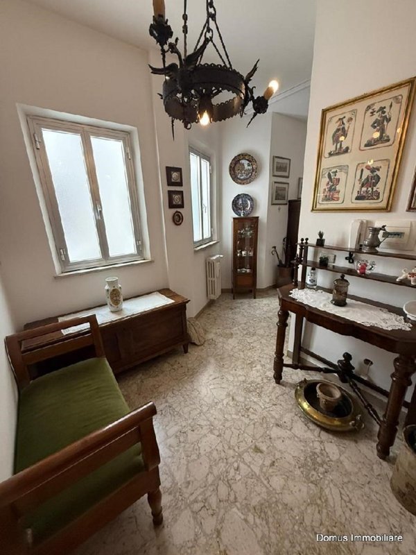 appartamento in affitto ad Ascoli Piceno in zona Borgo Solestà