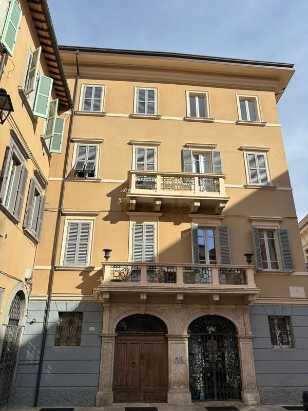 ufficio in affitto ad Ascoli Piceno in zona Centro Storico
