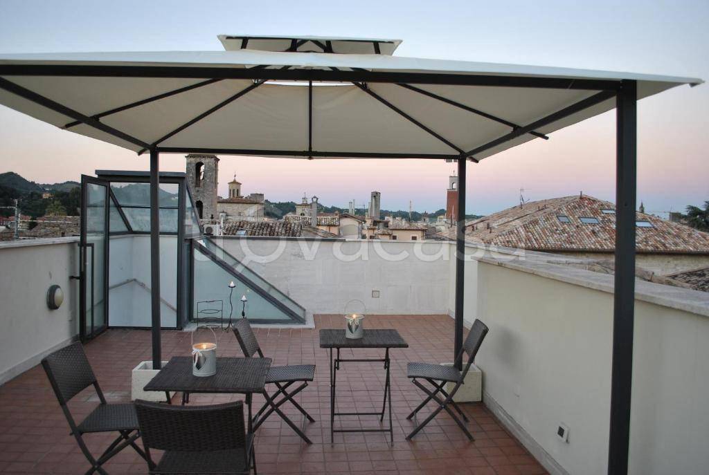 appartamento in affitto ad Ascoli Piceno in zona Centro Storico