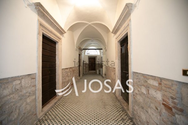 appartamento in affitto ad Ascoli Piceno in zona Centro Storico