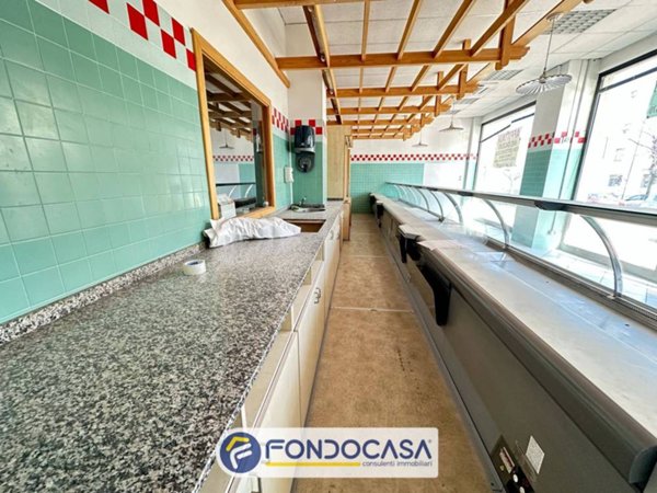 locale commerciale in affitto ad Ascoli Piceno in zona Porta Maggiore