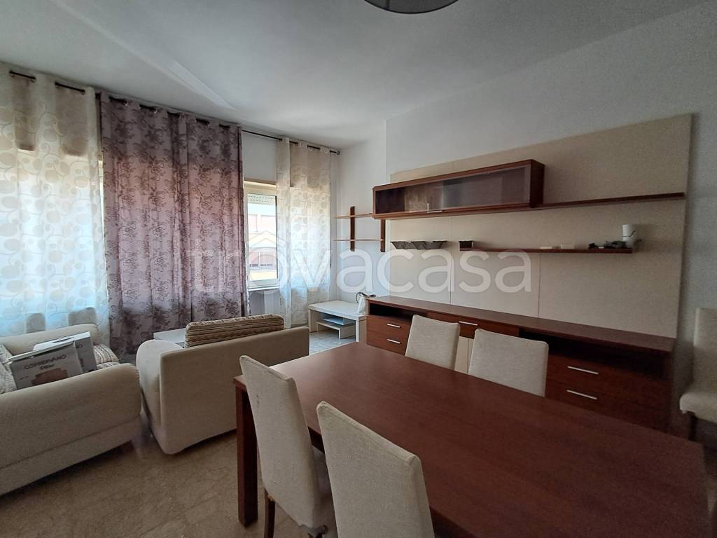 appartamento in affitto ad Ascoli Piceno in zona Piazza Immacolata