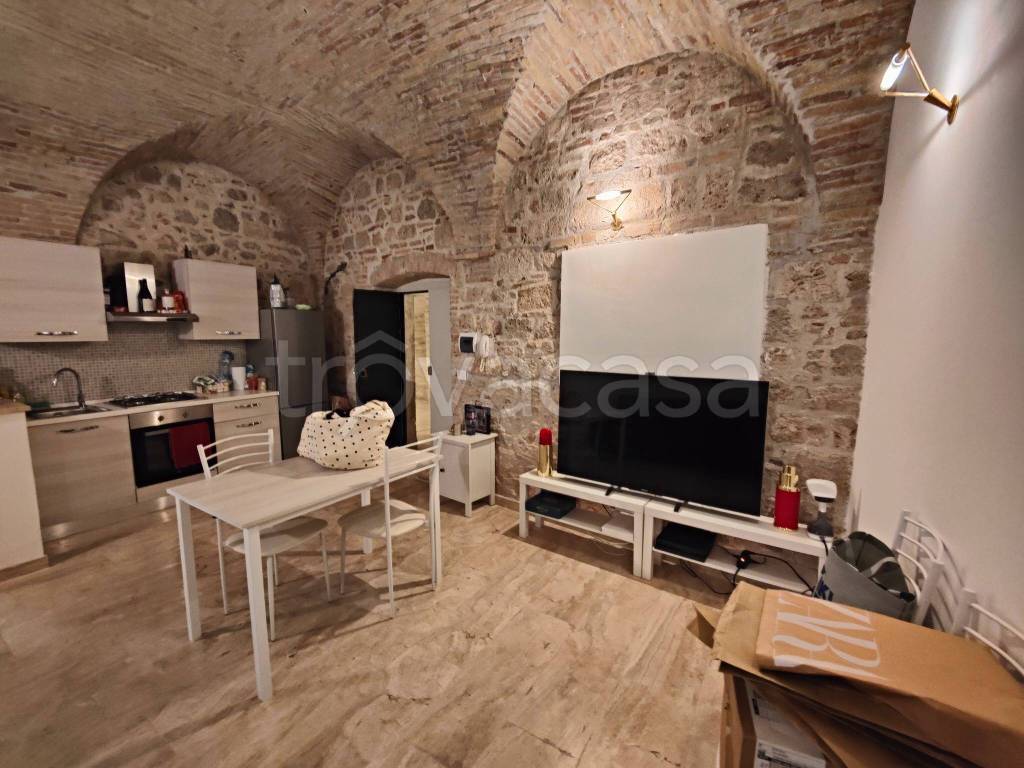 appartamento in affitto ad Ascoli Piceno in zona Centro Storico