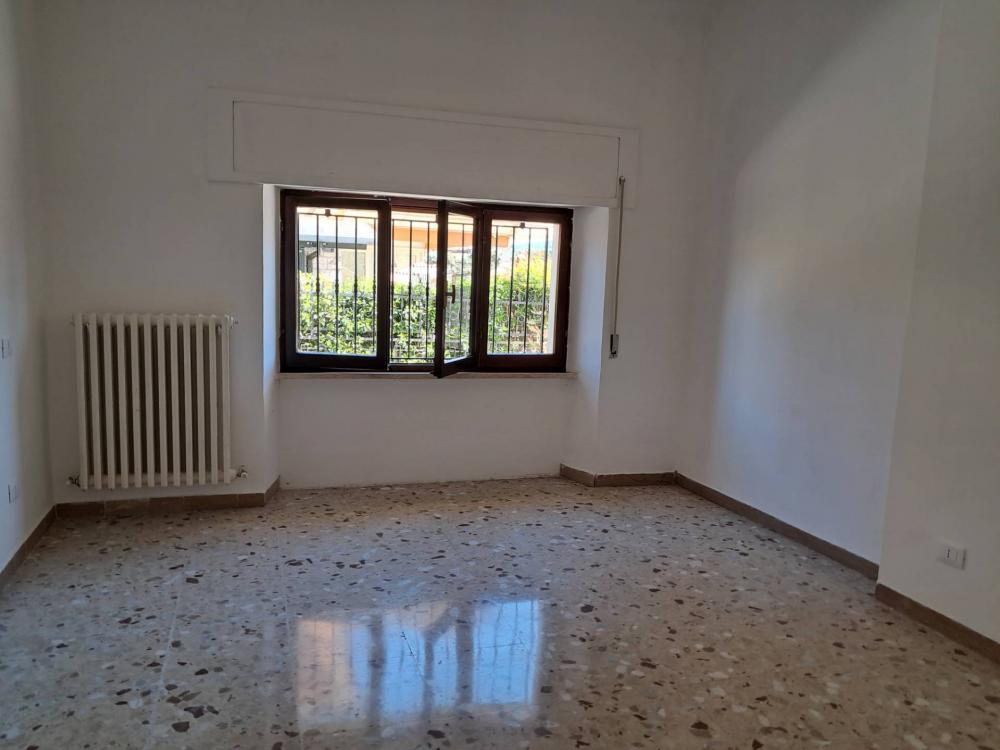 appartamento in affitto ad Ascoli Piceno in zona Valle Fiorana