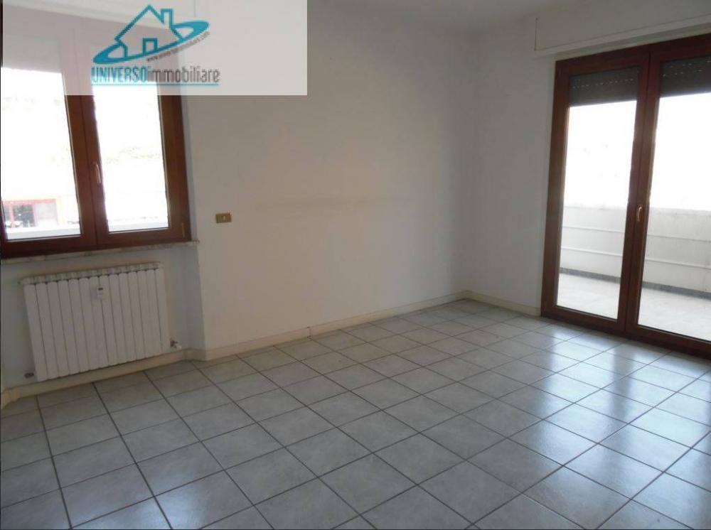 ufficio in affitto a Grottammare