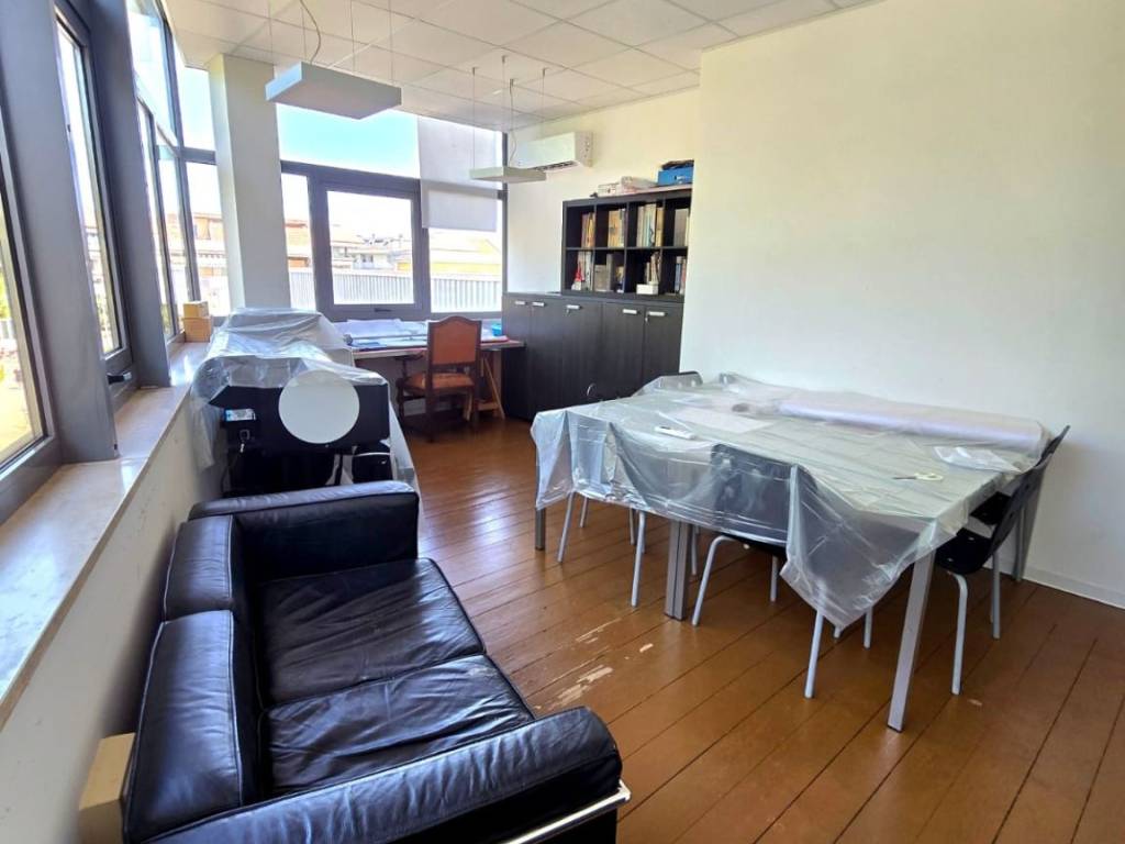 ufficio in affitto a Grottammare