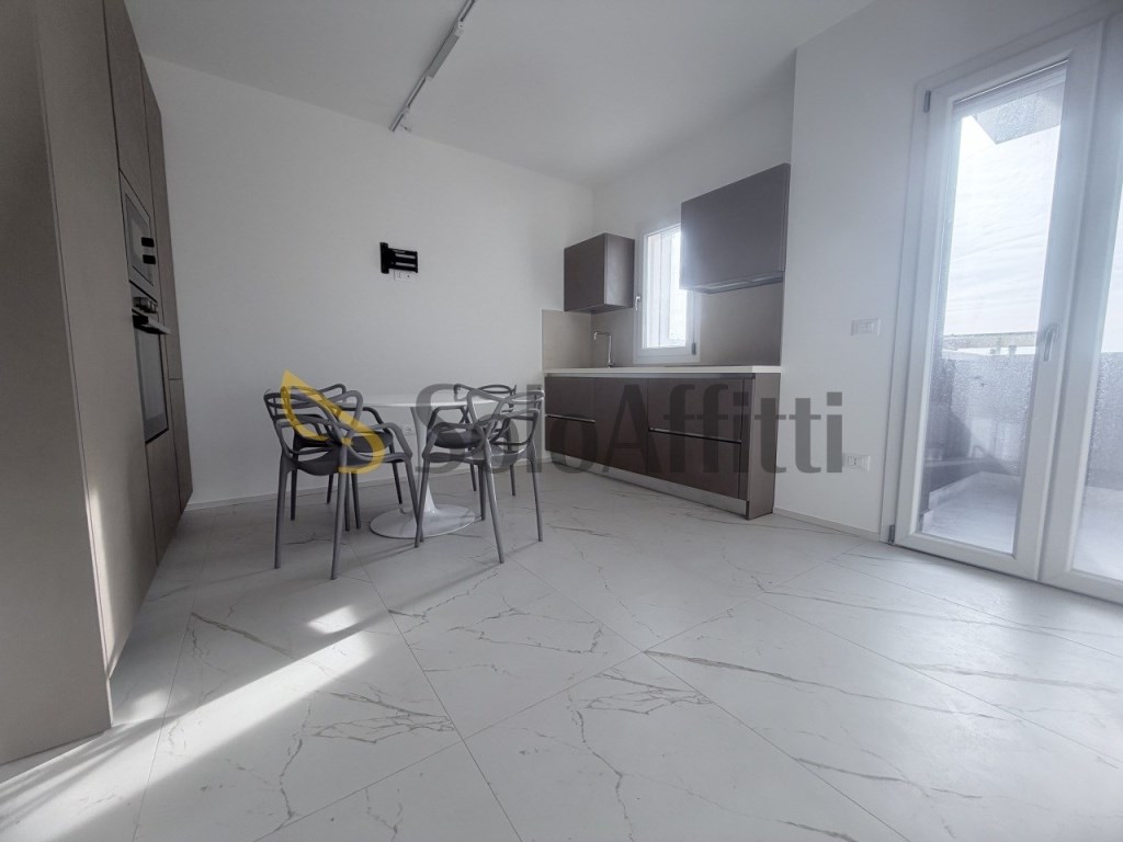 appartamento in affitto a Grottammare in zona Ischia