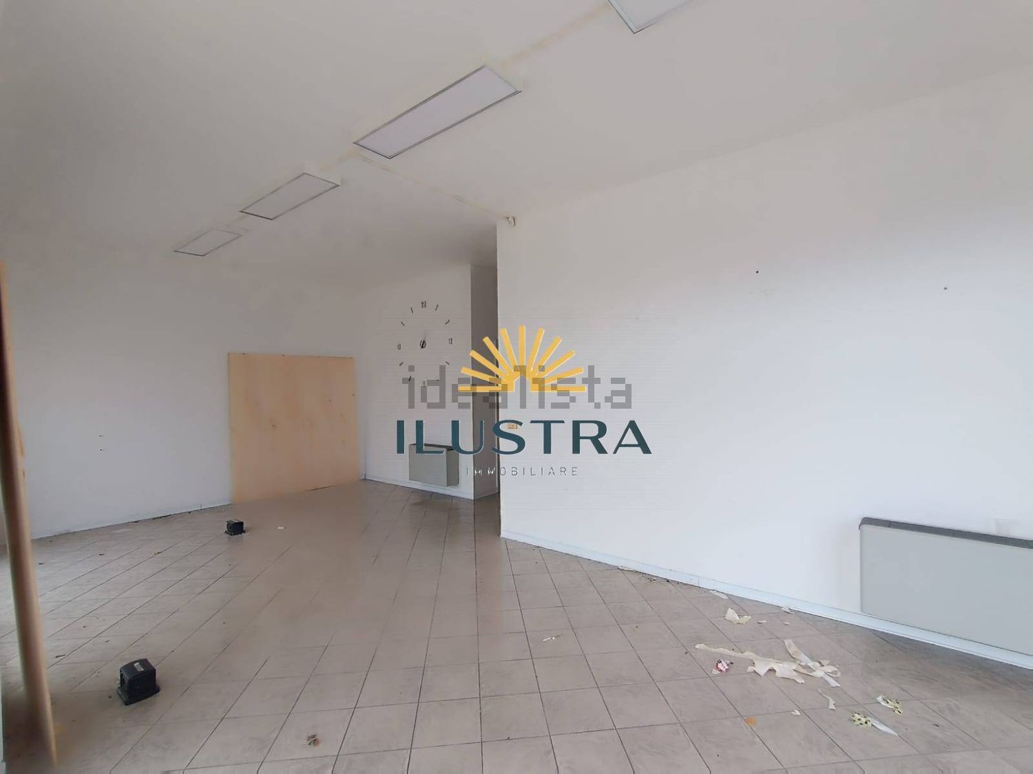 locale commerciale in affitto a Grottammare