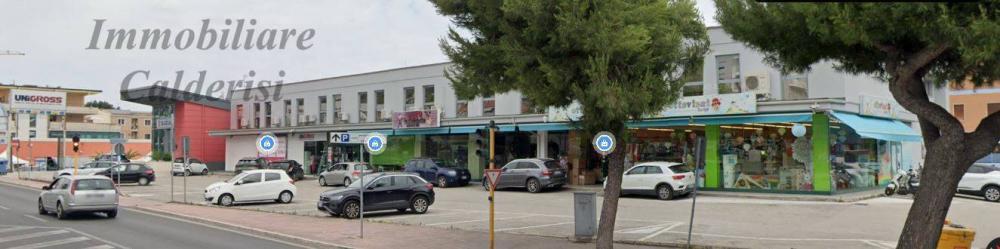 locale commerciale in affitto a Grottammare in zona Ischia
