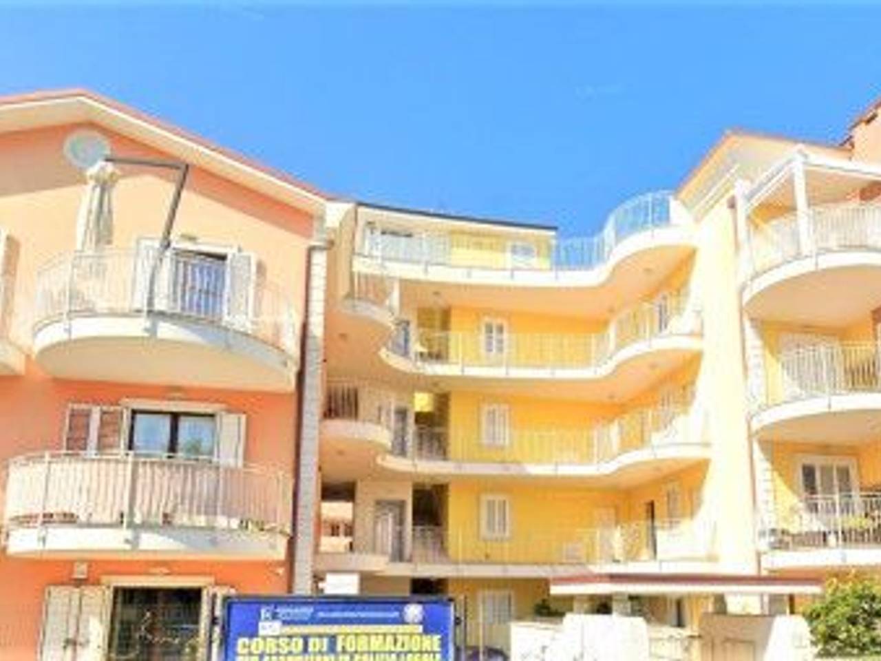 appartamento in affitto a Grottammare in zona Ischia