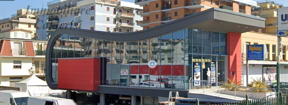 locale commerciale in affitto a Grottammare in zona Ischia