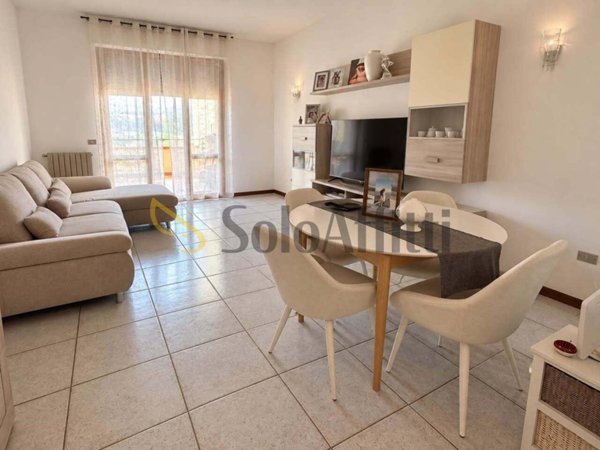 appartamento in affitto a Grottammare in zona Ischia