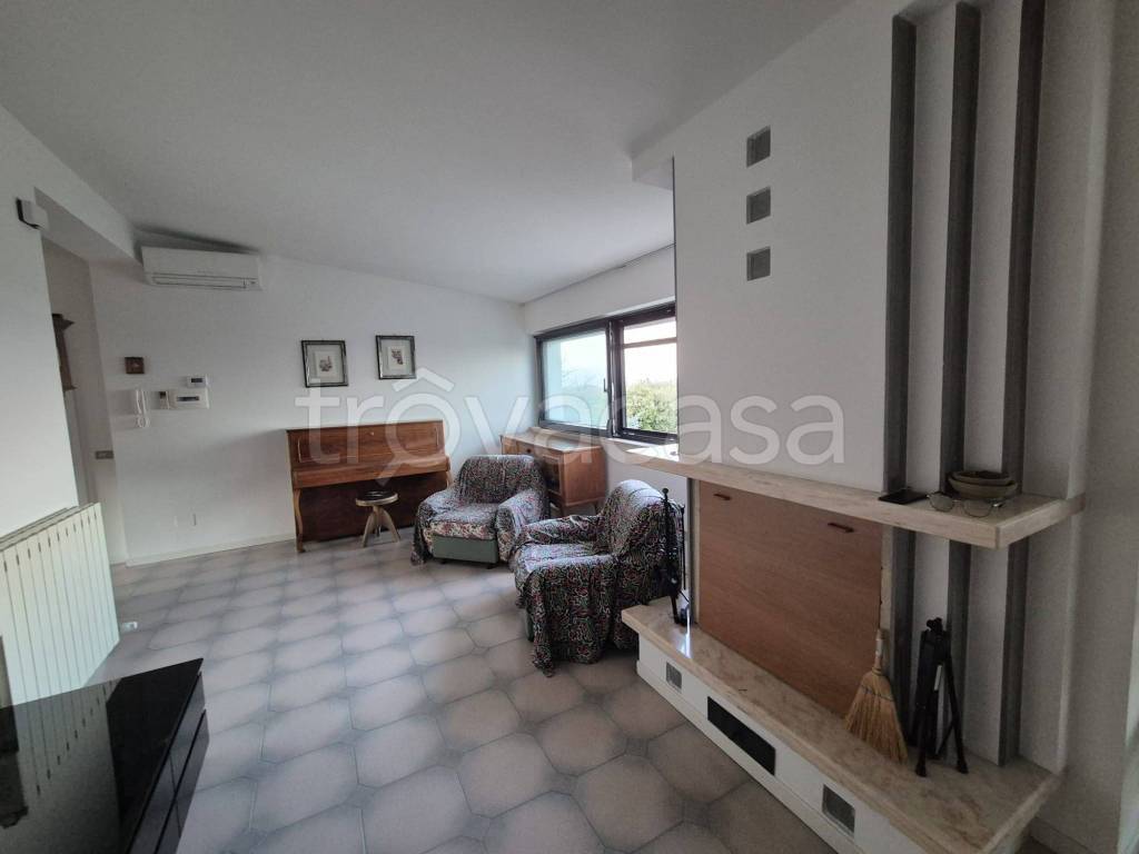 appartamento in affitto a Massignano