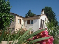 casa indipendente in affitto a Montefiore dell'Aso