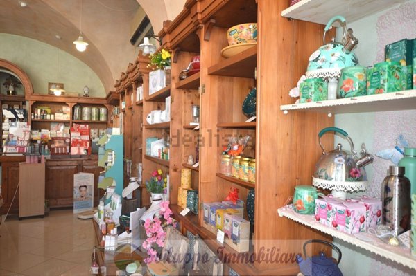 locale commerciale in affitto a Monteprandone in zona Centobuchi