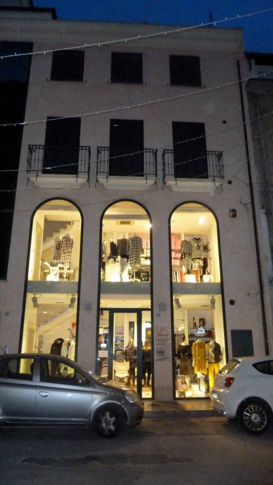 locale commerciale in affitto a San Benedetto del Tronto