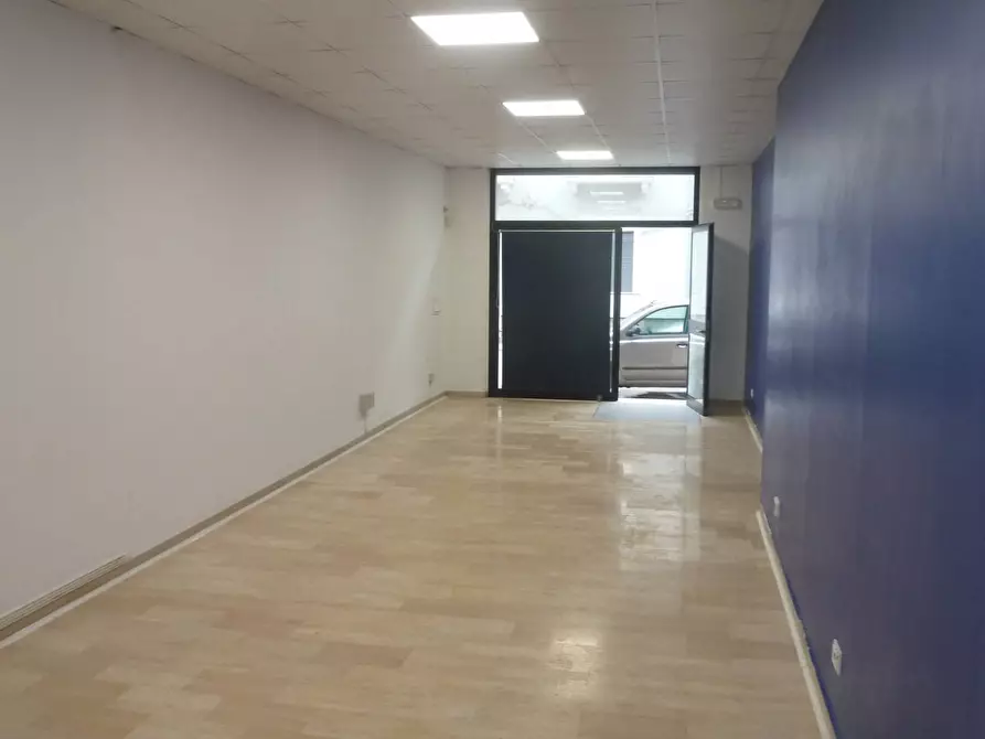 locale commerciale in affitto a San Benedetto del Tronto