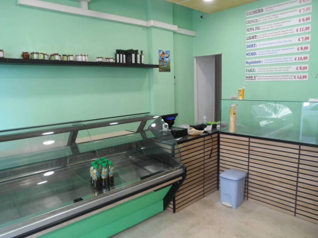 negozio in affitto a San Benedetto del Tronto