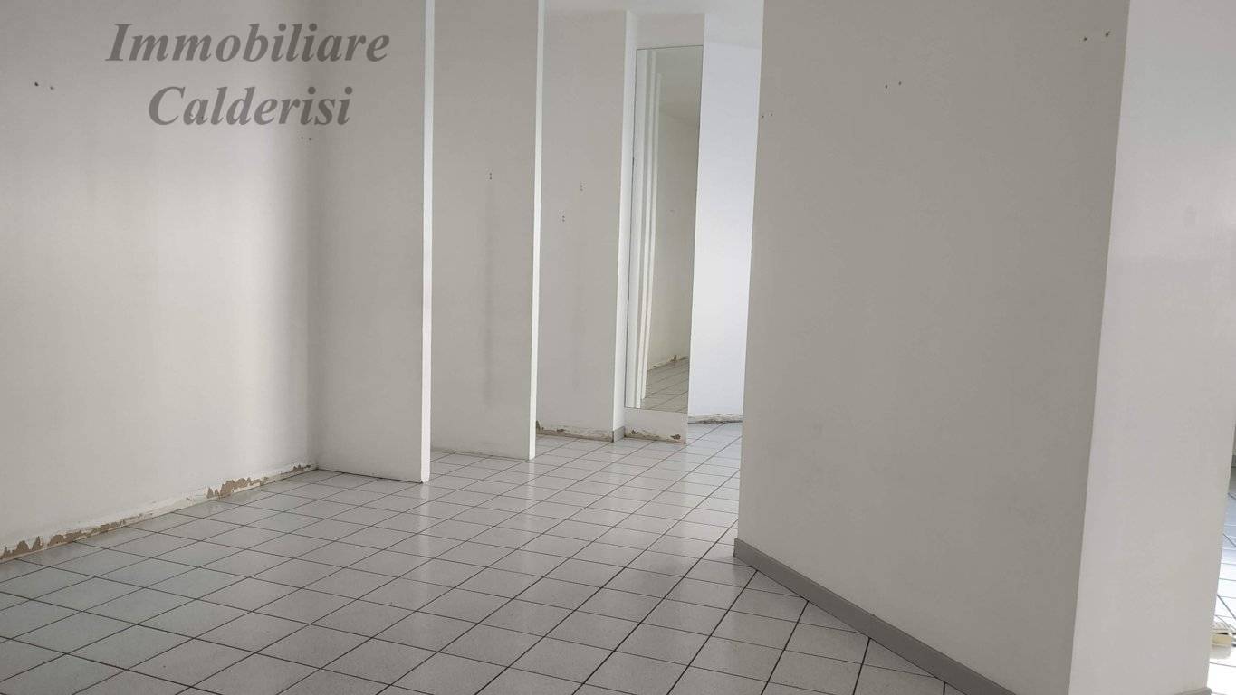 locale commerciale in affitto a San Benedetto del Tronto
