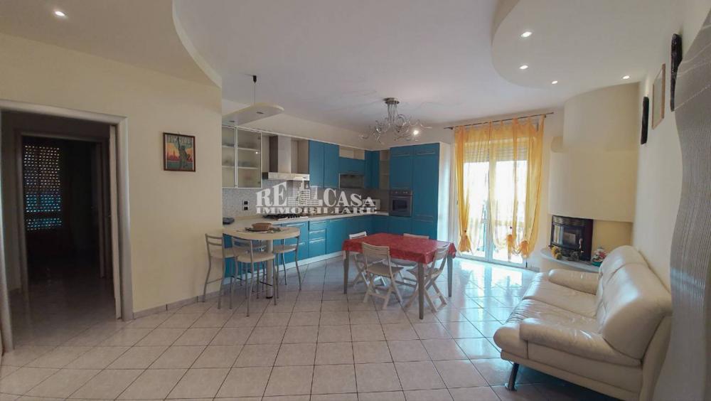 appartamento in affitto a San Benedetto del Tronto in zona Sentina