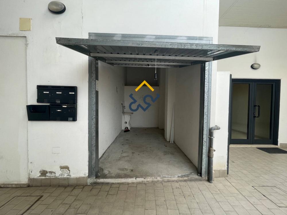 locale di sgombero in affitto a San Benedetto del Tronto