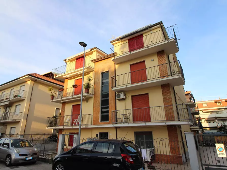 appartamento in affitto a San Benedetto del Tronto in zona Sentina