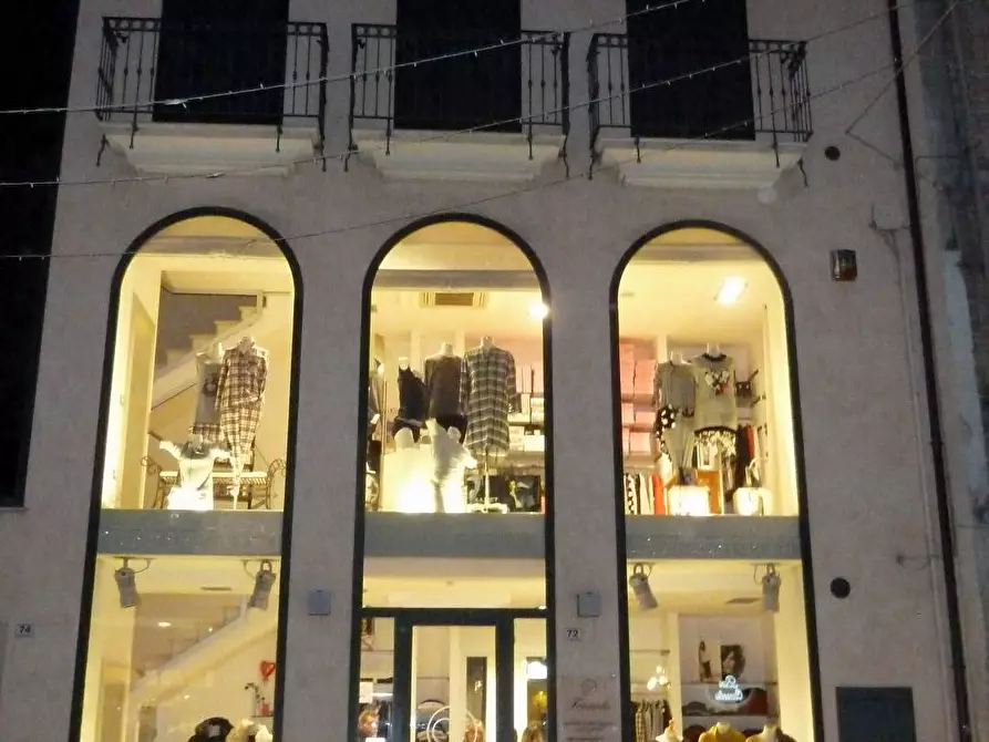 locale commerciale in affitto a San Benedetto del Tronto