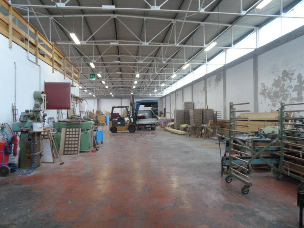 locale commerciale in affitto a San Benedetto del Tronto