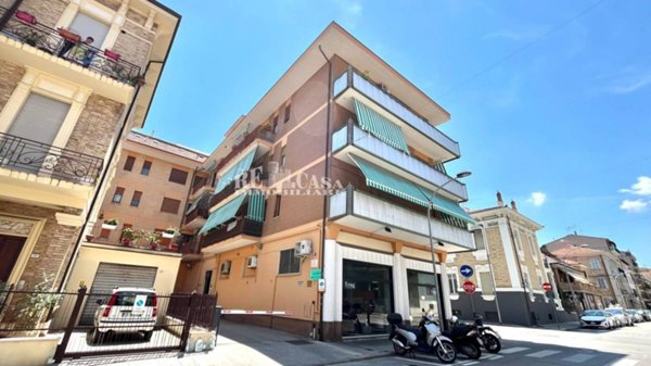 appartamento in affitto a San Benedetto del Tronto in zona Sentina