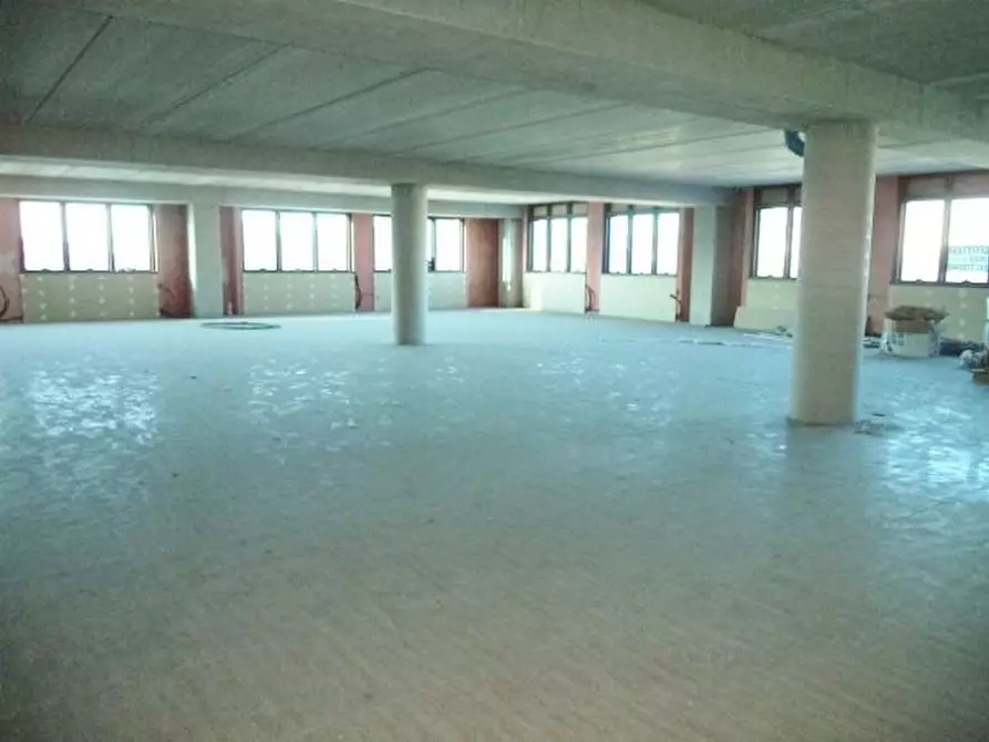 locale commerciale in affitto a San Benedetto del Tronto