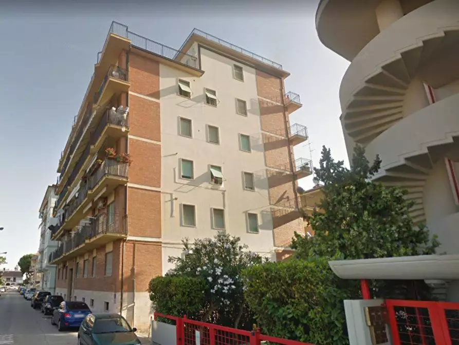 appartamento in affitto a San Benedetto del Tronto in zona Sentina